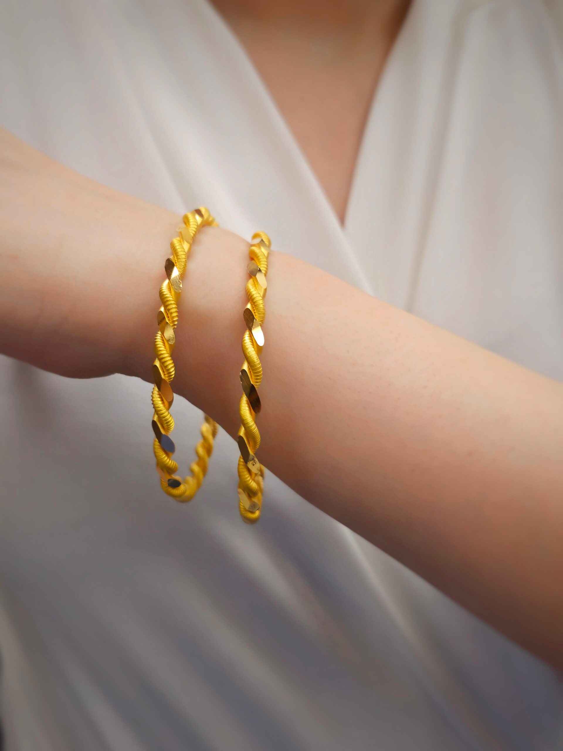 altın burma bilezik